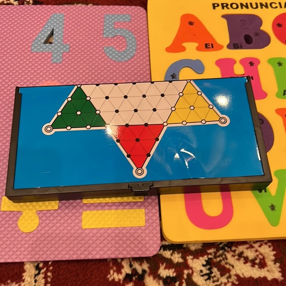 Chinese checkers and puzzles ❤️ - Picture 3 of 10